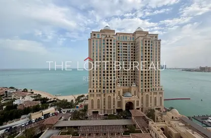 Apartment - 2 Bedrooms - 3 Bathrooms for rent in West Porto Drive - Porto Arabia - The Pearl Island - Doha