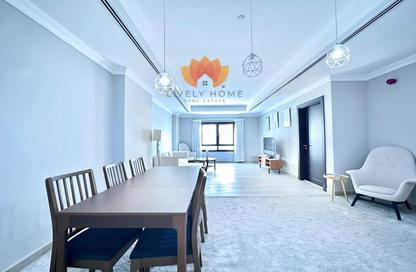 Apartment - 1 Bedroom - 2 Bathrooms for rent in West Porto Drive - Porto Arabia - The Pearl Island - Doha