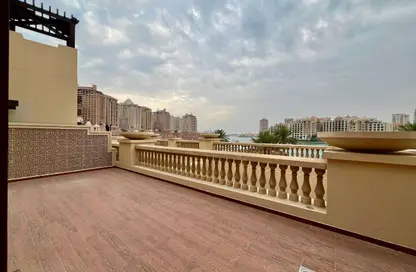 تاون هاوس - 4 غرف نوم - 5 حمامات للايجار في بورتو أرابيا - جزيرة اللؤلؤة - الدوحة