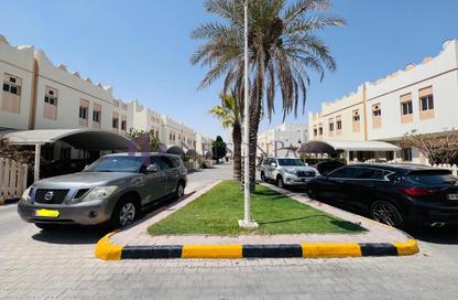 مجمع سكني - 5 - 5 للايجار في شارع الوعب - الوعب - الدوحة