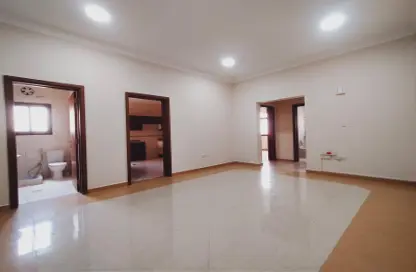 شقة - 2 غرف نوم - 1 حمام للايجار في الغرافة - الغرافة - الدوحة