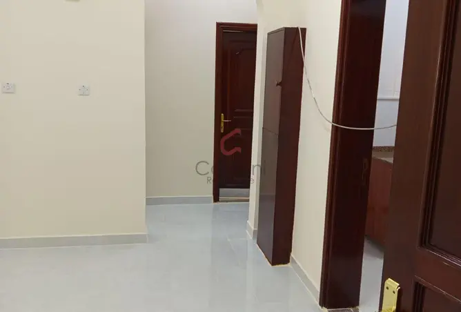 57833692 - Property Image 3