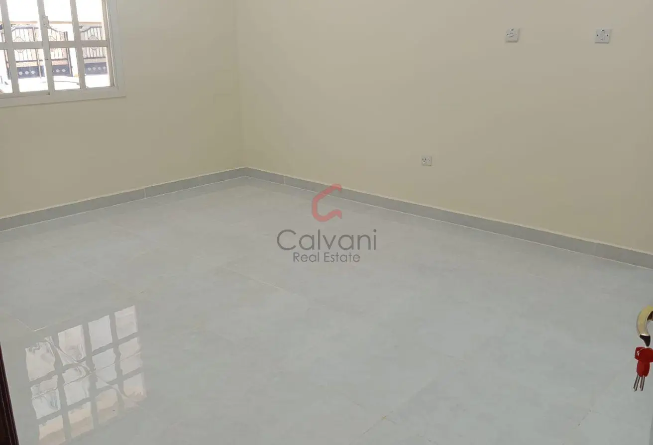 57833692 - Property Main Image