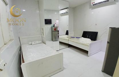 Apartment - Studio - 1 for rent in Umm Ghwailina Comm - Umm Ghuwalina - Umm Ghuwailina - Doha Apartment - Studio - 1 for rent in Umm Ghwailina Comm - Umm Ghuwalina - Umm Ghuwailina - Doha