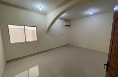 Apartment - 1 Bedroom - 1 Bathroom for rent in Mamoura 18 - Al Maamoura - Doha