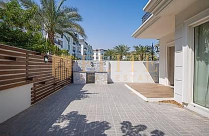 Apartment - 1 - 2 for rent in Lusail Residence - Marina District - Lusail