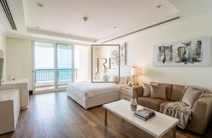 Apartment - Studio - 1 Bathroom for rent in Viva East - Viva Bahriyah - The Pearl Island - Doha
