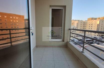 Apartment - 2 Bedrooms - 3 Bathrooms for rent in Al Sadd Road - Al Sadd - Doha