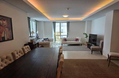 Apartment - 1 Bedroom - 2 Bathrooms for rent in Viva West - Viva Bahriyah - The Pearl Island - Doha
