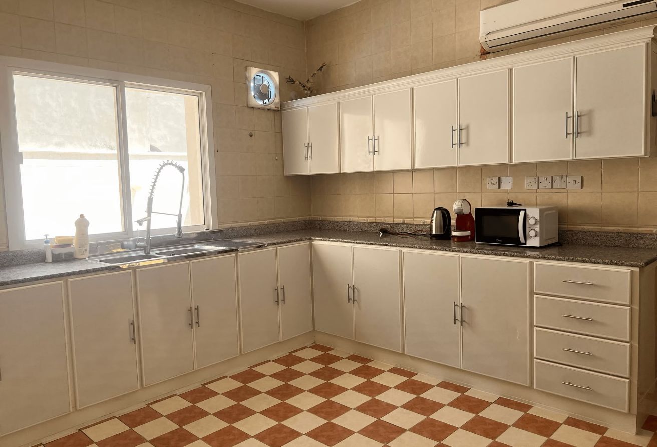 Luxury 6BR Villa | Private Pool| Standalone|600sqm thumbnail 9