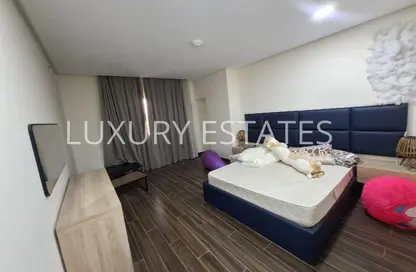 Apartment - 2 Bedrooms - 3 Bathrooms for rent in R-19 Building - Al Erkyah City - Lusail