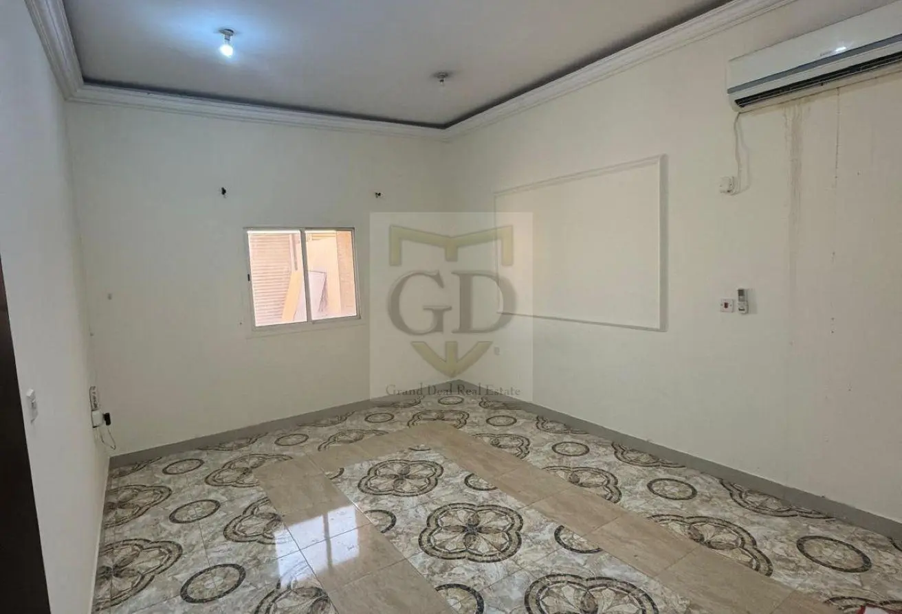 63587662 - Property Main Image