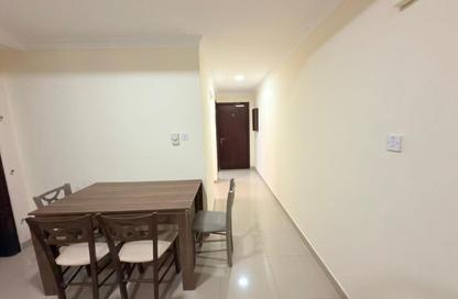 Apartment - 1 Bedroom - 2 Bathrooms for rent in Salaja Street - Doha Al Jadeed - Doha