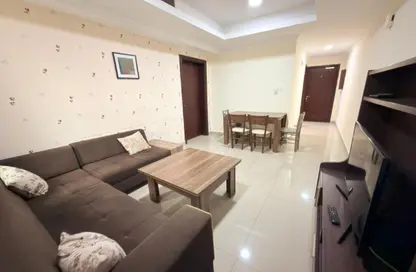 Apartment - 1 Bedroom - 2 Bathrooms for rent in Salaja Street - Doha Al Jadeed - Doha
