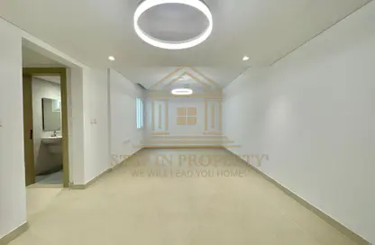 Apartment - 2 Bedrooms - 3 Bathrooms for rent in Old Airport Residential Apartments - Old Airport Road - Doha