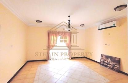 Compound - 3 Bedrooms - 3 Bathrooms for rent in Al Thumama - Al Thumama - Doha