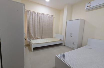 Apartment - 3 Bedrooms - 2 Bathrooms for rent in Umm Ghuwailina 4 - Umm Ghuwailina - Doha