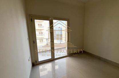 Apartment - 2 Bedrooms - 2 Bathrooms for rent in Marina Residences 195 - Marina District - Lusail