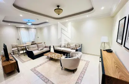 Apartment - 2 Bedrooms - 3 Bathrooms for rent in Al Sadd Road - Al Sadd - Doha