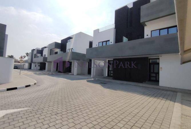 999631 - Property Image 3