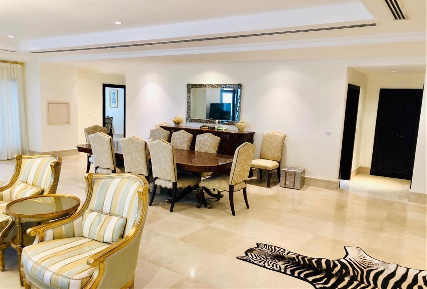 Luxury 5BR Penthouse with Full Sea View |The Pearl