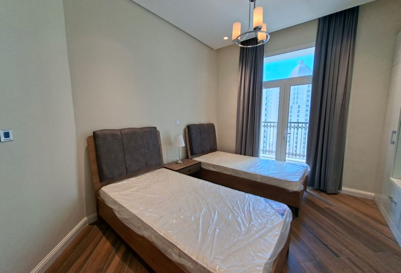 Luxury 2BR + Maid | Full Sea View | High Floor thumbnail 6