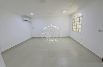 Villa - Studio - 1 Bathroom for rent in Street 871 - Al Duhail South - Al Duhail - Doha Villa - Studio - 1 Bathroom for rent in Street 871 - Al Duhail South - Al Duhail - Doha