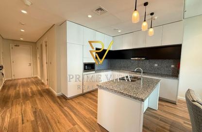 Apartment - 2 Bedrooms - 3 Bathrooms for rent in Floresta Gardens - Floresta Gardens - The Pearl Island - Doha