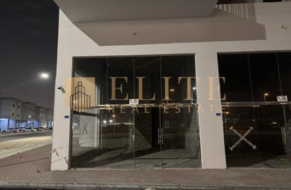 Shop - Studio - 1 Bathroom for rent in Al Thumama - Al Thumama - Doha
