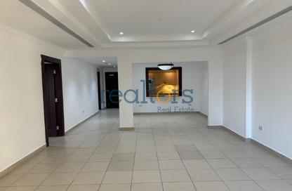 Apartment - 1 Bedroom - 2 Bathrooms for sale in West Porto Drive - Porto Arabia - The Pearl Island - Doha Apartment - 1 Bedroom - 2 Bathrooms for sale in West Porto Drive - Porto Arabia - The Pearl Island - Doha