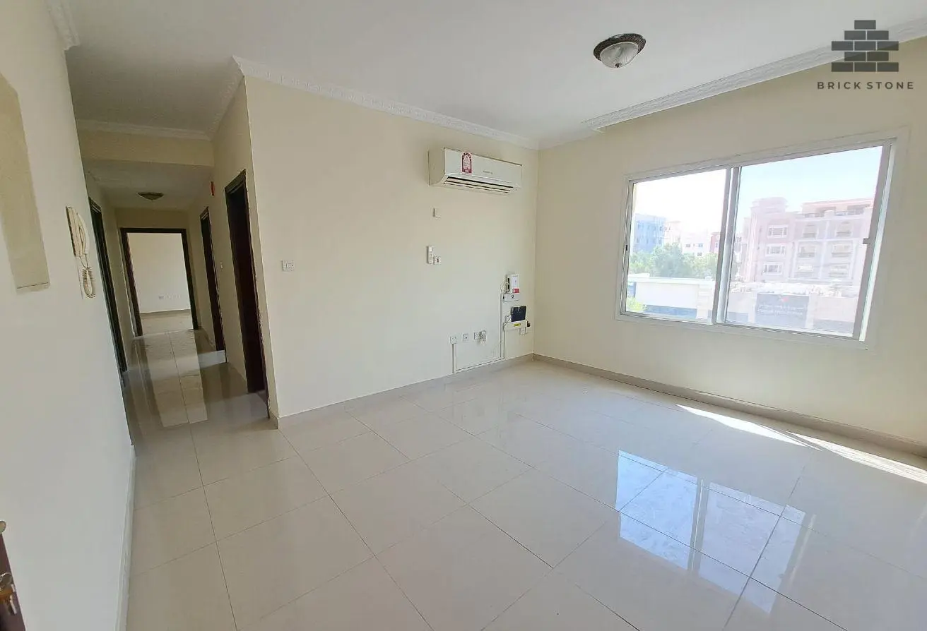 62748511 - Property Main Image