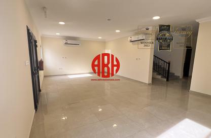 Compound - 6 Bedrooms - 6 Bathrooms for rent in Al Kheesa - Al Kheesa - Umm Salal Mohammed