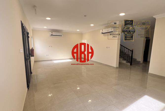 52270807 - Property Main Image