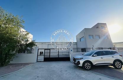 Warehouse - Studio - 4 Bathrooms for rent in East Industrial Street - Birkat Al Awamer - Al Wakra Warehouse - Studio - 4 Bathrooms for rent in East Industrial Street - Birkat Al Awamer - Al Wakra