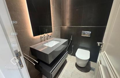 Apartment - 1 Bedroom - 2 Bathrooms for rent in Floresta Gardens - Floresta Gardens - The Pearl Island - Doha