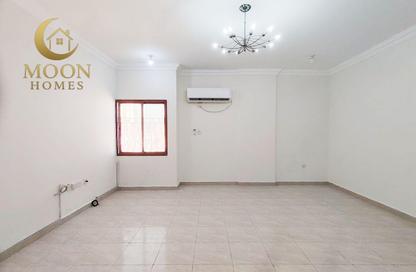 Apartment - 1 Bedroom - 2 Bathrooms for rent in Old Al Ghanim - Al Ghanim - Doha Apartment - 1 Bedroom - 2 Bathrooms for rent in Old Al Ghanim - Al Ghanim - Doha