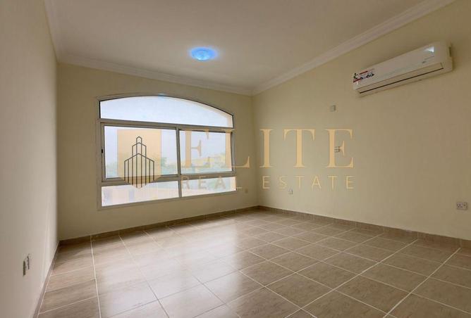 53189538 - Property Image 2