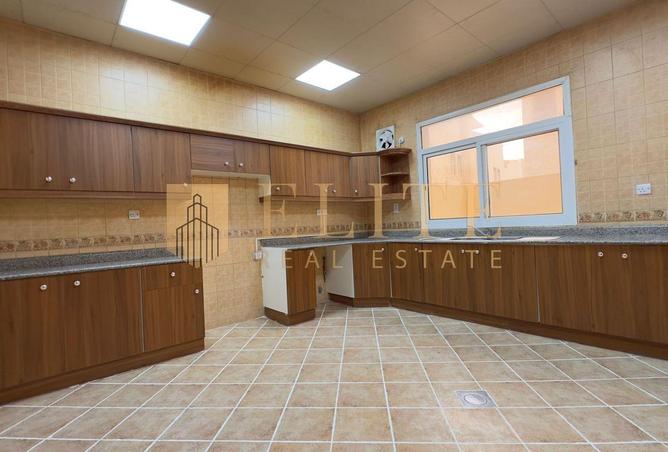 53189538 - Property Image 3