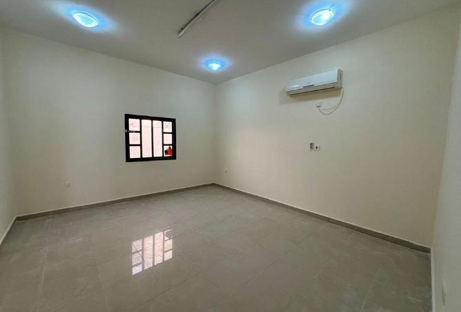 1009002 - Property Image 2