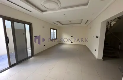 Compound - 3 Bedrooms - 4 Bathrooms for rent in Al Messila - Al Messila - Doha