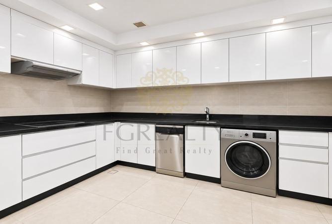 61789142 - Property Image 3