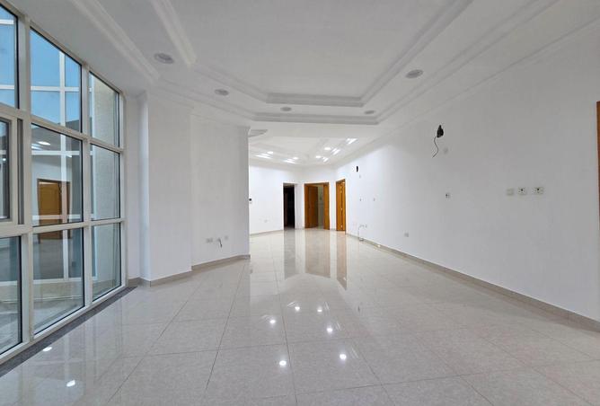 54830349 - صورة العقار 3