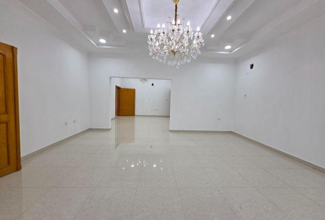 54830349 - صورة العقار 2