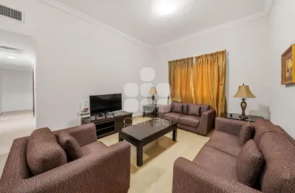 Apartment - 2 Bedrooms - 2 Bathrooms for rent in Al Sadd Road - Al Sadd - Doha