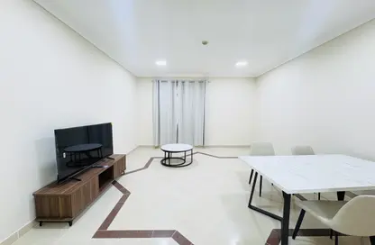 Apartment - 3 Bedrooms - 2 Bathrooms for rent in Al Mansoura - Al Mansoura - Doha