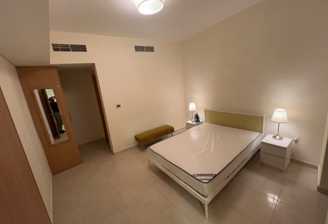 COZY 1 BEDROOM APARTMENT FOR RENT INCLUDING BILLS thumbnail 5