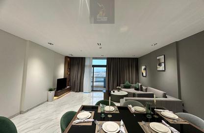 Apartment - 2 Bedrooms - 3 Bathrooms for rent in Boulevard View - Yasmeen City - Lusail