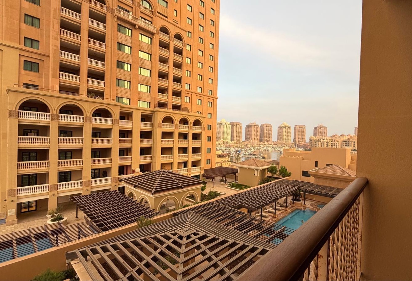 Studio Furnished Including Bills Side Sky View thumbnail 6