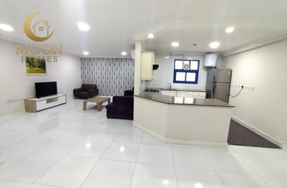 Apartment - 2 Bedrooms - 2 Bathrooms for rent in Al Mansoura - Al Mansoura - Doha