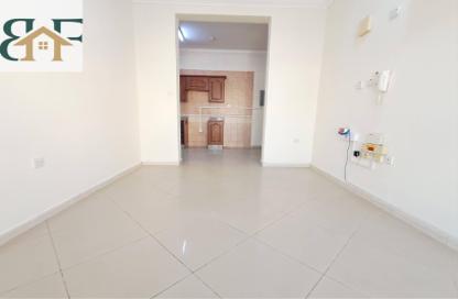 Apartment - 1 Bedroom - 1 Bathroom for rent in Umm Ghwailina Comm - Umm Ghuwalina - Umm Ghuwailina - Doha Apartment - 1 Bedroom - 1 Bathroom for rent in Umm Ghwailina Comm - Umm Ghuwalina - Umm Ghuwailina - Doha